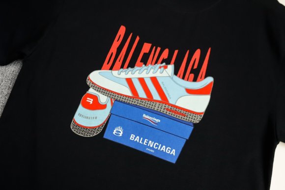 Balenciaga - Мужская футболка майка DZ_2706BA12 Balenciaga - Мужская футболка майка DZ_2706BA12