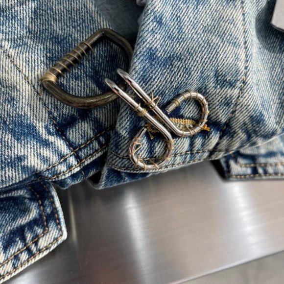 Balenciaga - Женская джинсовая рубашка куртка AH_0701BA9 Balenciaga - Женская джинсовая рубашка куртка AH_0701BA9