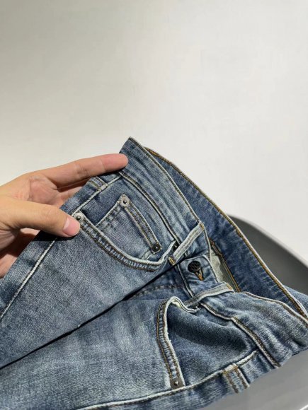 Burberry - Мужские штаны джинсы AB_2003BU5