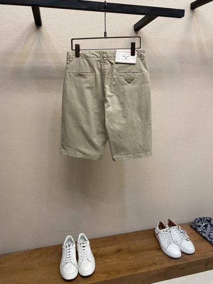 Prada - Мужские брючные шорты DZ_0705PR5 Prada - Мужские брючные шорты DZ_0705PR5