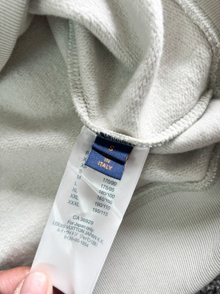 Louis Vuitton - Мужская кофта свитшот CF_0610LV8 Louis Vuitton - Мужская кофта свитшот CF_0610LV8