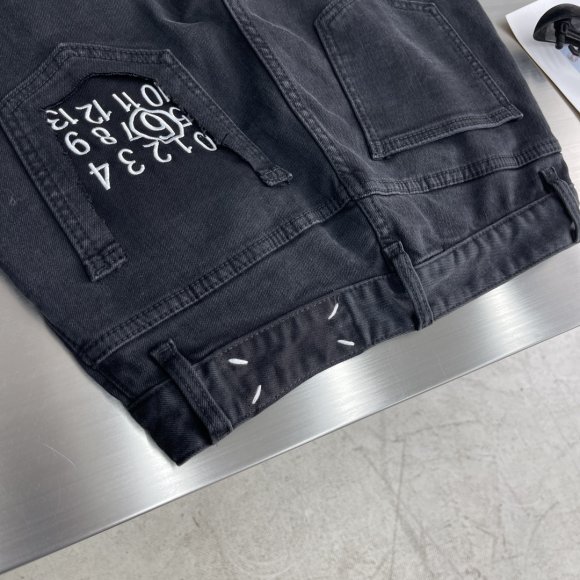 Maison Margiela MM6 - Мужские штаны джинсы DZ_2012MM6 Maison Margiela MM6 - Мужские штаны джинсы DZ_2012MM6