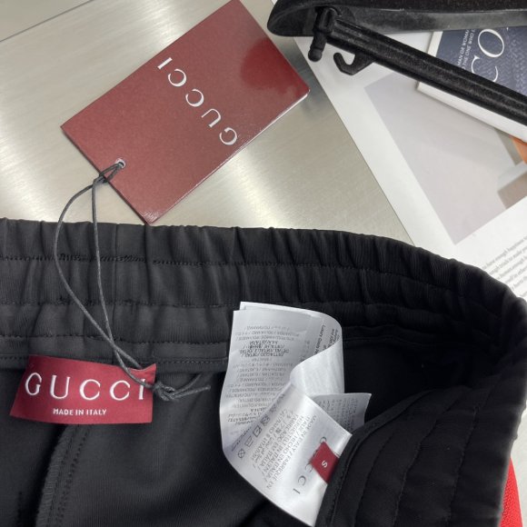 Gucci - Мужские спортивные штаны (костюм кофта) DZ_1810GU5 Gucci - Мужские спортивные штаны (костюм кофта) DZ_1810GU5
