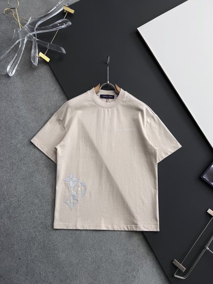 Louis Vuitton - Мужская футболка майка DZ_1202LV4 Louis Vuitton - Мужская футболка майка DZ_1202LV4