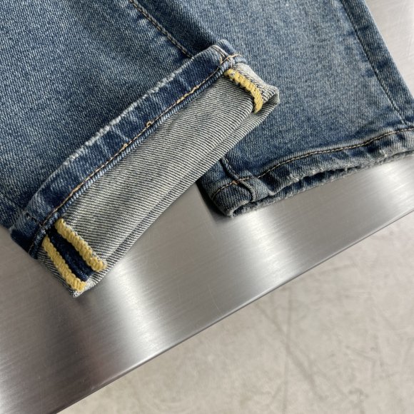 Dolce & Gabbana - Мужские штаны джинсы DZ_2012DG7