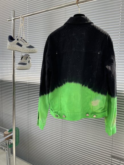 Louis Vuitton - Мужская джинсовая рубашка куртка (костюм штаны джинсы) TJ_1508LV7 Louis Vuitton - Мужская джинсовая рубашка куртка (костюм штаны джинсы) TJ_1508LV7