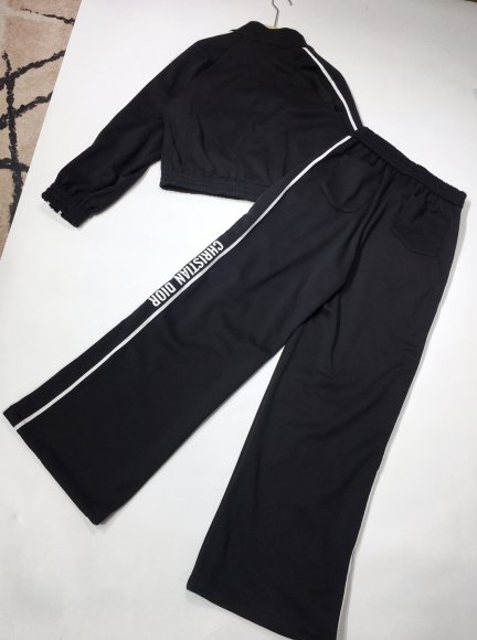 Dior - Женский спортивный костюм YE_2309DI10