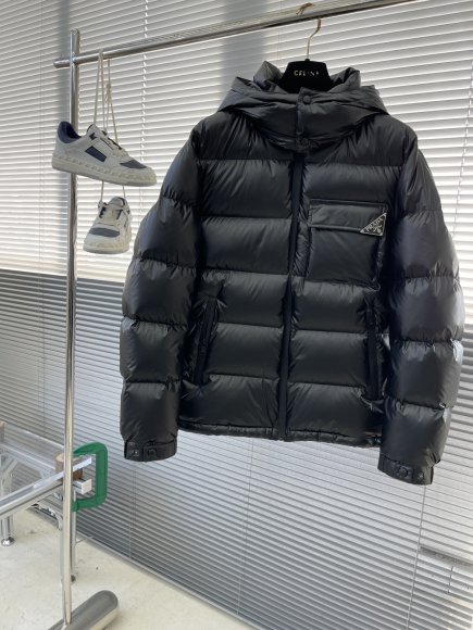 Prada - Мужская куртка пуховик TJ_0212PR9 Prada - Мужская куртка пуховик TJ_0212PR9