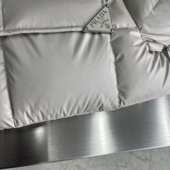 Prada - Мужская куртка пуховик TJ_0212PR9 Prada - Мужская куртка пуховик TJ_0212PR9