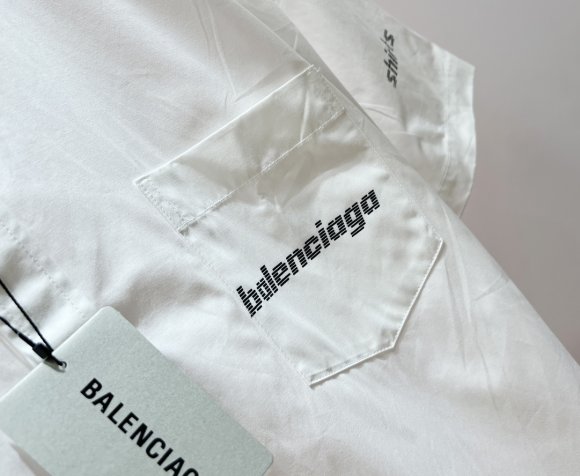 Balenciaga - Мужская рубашка KO_2405BA1 Balenciaga - Мужская рубашка KO_2405BA1