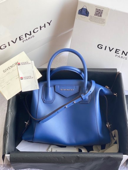 Givenchy Antigona Soft Женская сумка GI_1202GI3 Givenchy Antigona Soft Женская сумка GI_1202GI3