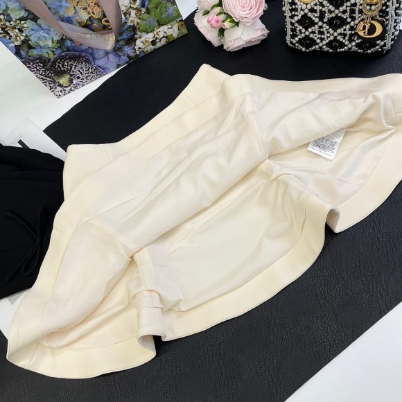 Valentino - Женская юбка ZP_1606VA2 Valentino - Женская юбка ZP_1606VA2