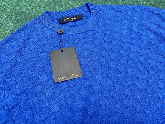 Louis Vuitton - Мужская кофта пуловер DZ_0808LV1 Louis Vuitton - Мужская кофта пуловер DZ_0808LV1