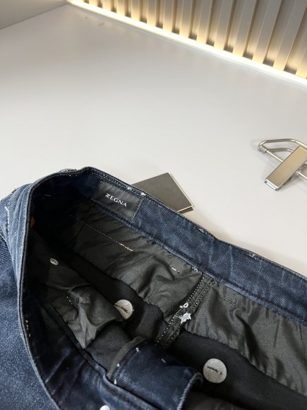 Ermenegildo Zegna - Мужские штаны джинсы CF_0111EZ3