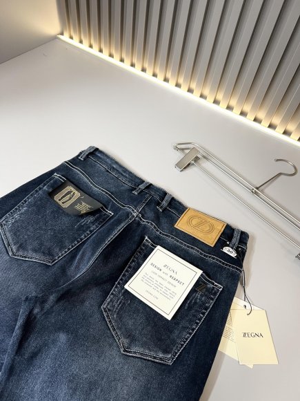 Ermenegildo Zegna - Мужские штаны джинсы CF_0111EZ3