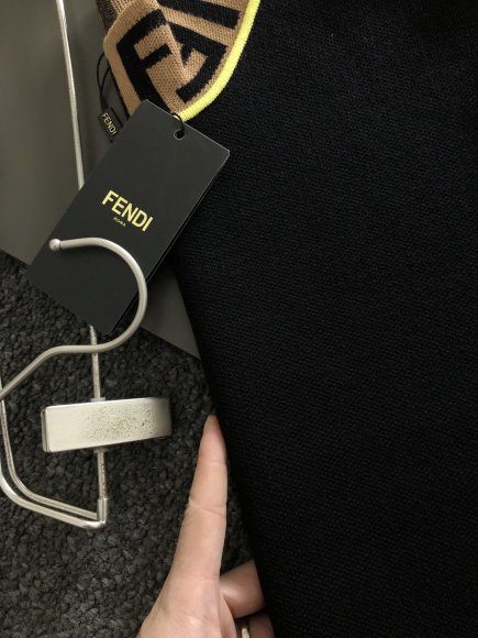 Fendi - Мужская кофта свитер гольф DF_0812FE4