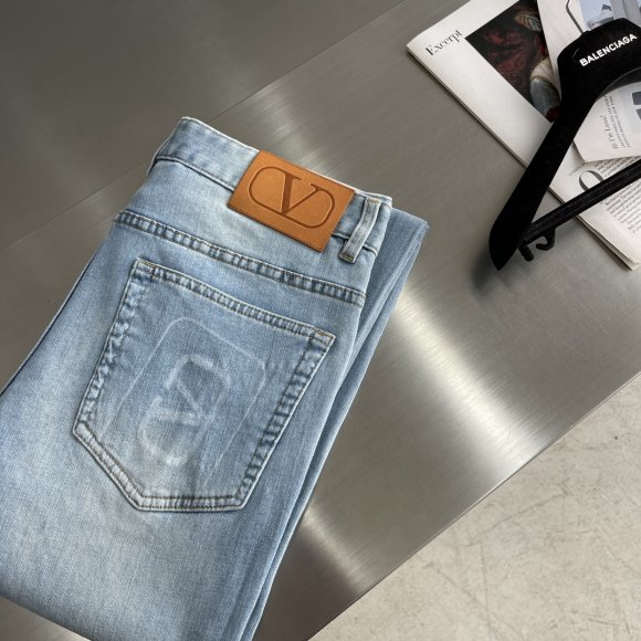 Valentino - Мужские штаны джинсы TJ_0204VA8