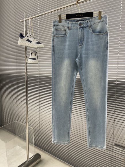 Valentino - Мужские штаны джинсы TJ_0204VA8 Valentino - Мужские штаны джинсы TJ_0204VA8