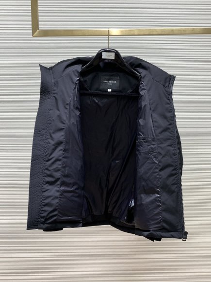 Balenciaga - Мужская куртка пуховик TI_1811BA4 Balenciaga - Мужская куртка пуховик TI_1811BA4