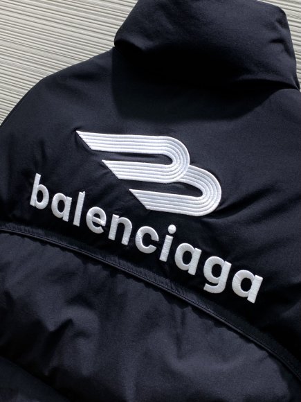 Balenciaga - Мужская куртка пуховик TI_1811BA4 Balenciaga - Мужская куртка пуховик TI_1811BA4
