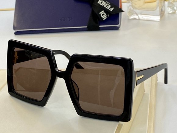 Fendi Солнцезащитные очки BO_1907FE4 Fendi Солнцезащитные очки BO_1907FE4