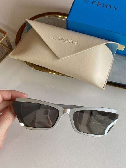 Fenty - Солнцезащитные очки K2_1804FE2 Fenty - Солнцезащитные очки K2_1804FE2