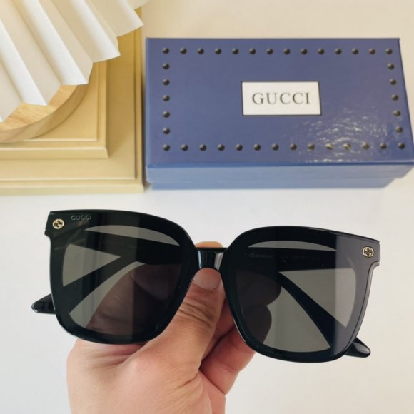 Gucci очки K2_2702GU7