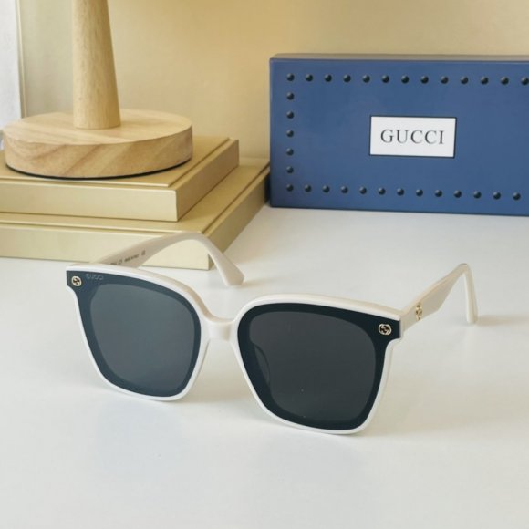 Gucci очки K2_2702GU7