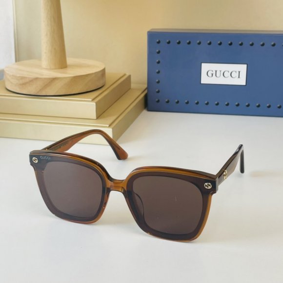 Gucci очки K2_2702GU7
