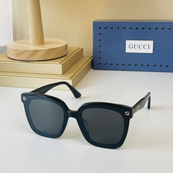 Gucci очки K2_2702GU7