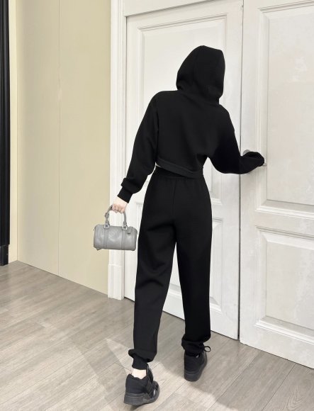 Prada - Женский спортивный костюм YE_2309PR12 Prada - Женский спортивный костюм YE_2309PR12