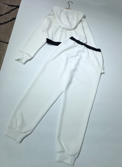 Prada - Женский спортивный костюм YE_2309PR12 Prada - Женский спортивный костюм YE_2309PR12