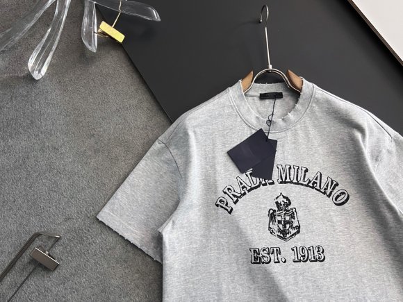 Prada - Мужская футболка майка DZ_1202PA5