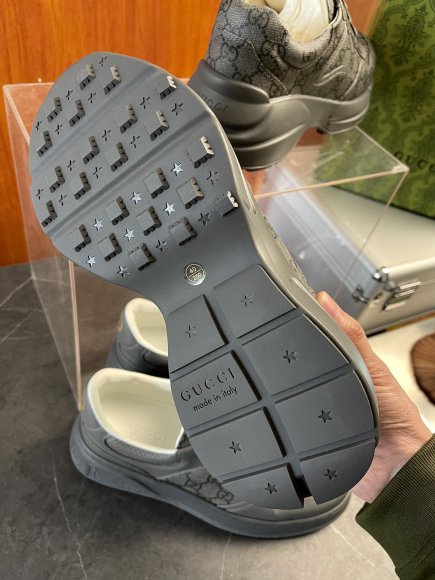 Gucci Rhyton - Мужские кроссовки RR_2109GU2 Gucci Rhyton - Мужские кроссовки RR_2109GU2