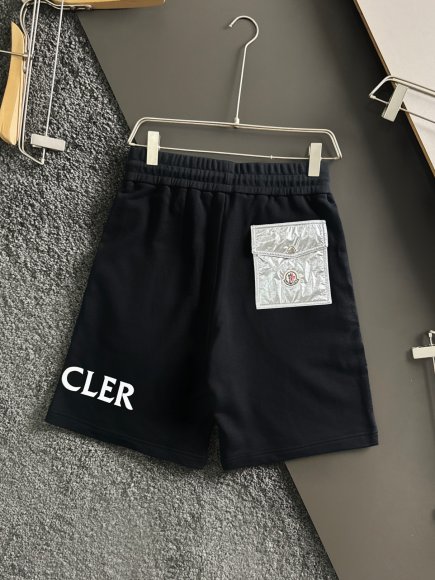 Moncler - Мужские шорты DZ_0305MO10 Moncler - Мужские шорты DZ_0305MO10