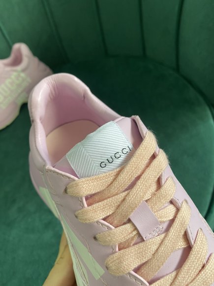 Gucci Rhyton Женские кроссовки UG_0202GU1W