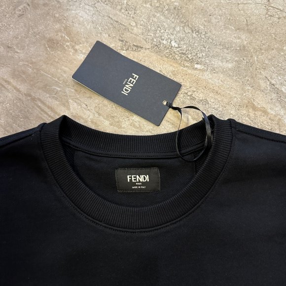 Fendi - Мужская кофта свитшот MI_1112FE4 Fendi - Мужская кофта свитшот MI_1112FE4