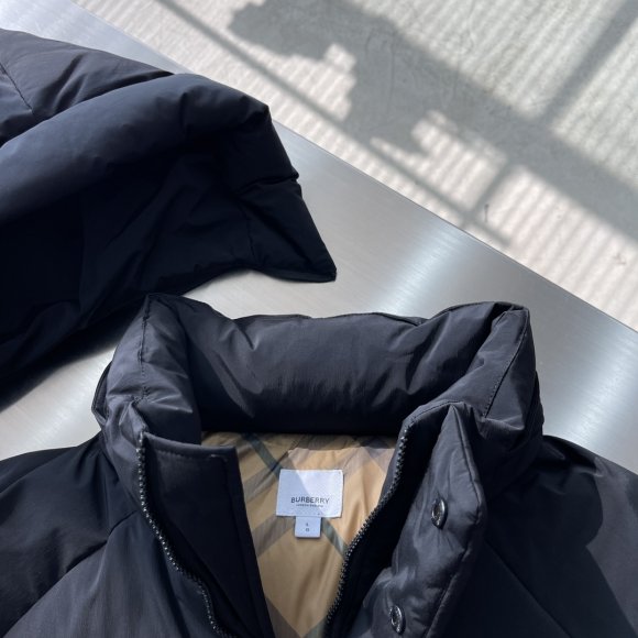 Burberry - Мужская куртка пуховик TJ_0511BU6