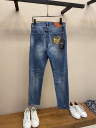 Fendi - Мужские штаны джинсы DZ_0312FE4 Fendi - Мужские штаны джинсы DZ_0312FE4