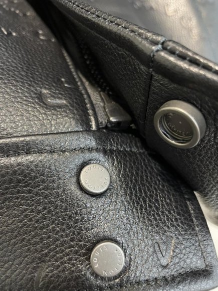 Louis Vuitton 2022 Мужская кожаная куртка ML_1408LV2