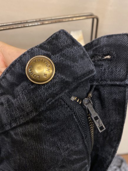 Louis Vuitton - Мужские штаны джинсы DZ_2312LV4