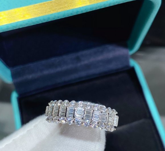 Tiffany Кольцо OR_2702TF2