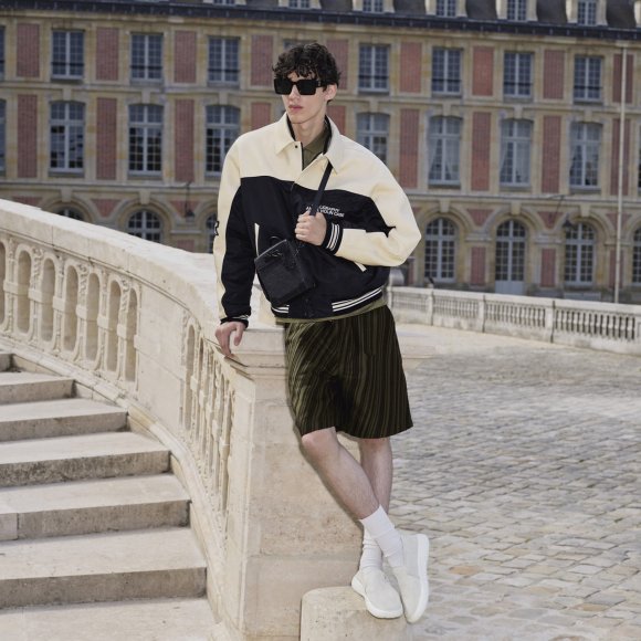 Louis Vuitton Nano Steamer - Сумка мессенджер CN_0111LV2