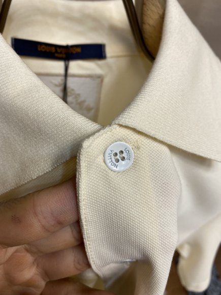 Louis Vuitton - Мужская футболка майка поло DZ_0603LV10 Louis Vuitton - Мужская футболка майка поло DZ_0603LV10