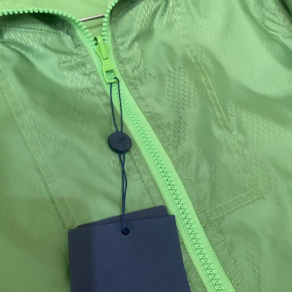 Louis Vuitton - Мужская двухсторонняя куртка ветровка DZ_2107LV1 Louis Vuitton - Мужская двухсторонняя куртка ветровка DZ_2107LV1