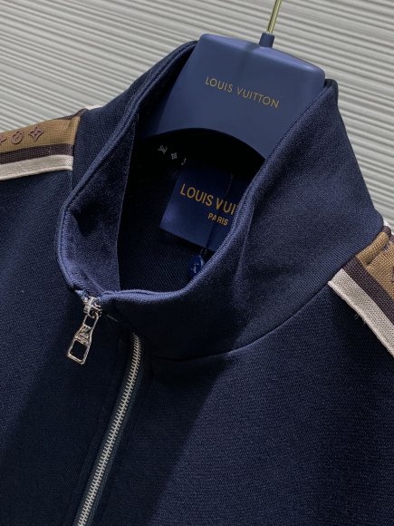 Louis Vuitton - Мужская кофта толстовка (костюм штаны) TI_2908LV10 Louis Vuitton - Мужская кофта толстовка (костюм штаны) TI_2908LV10