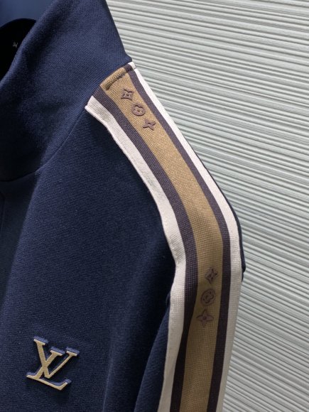 Louis Vuitton - Мужская кофта толстовка (костюм штаны) TI_2908LV10 Louis Vuitton - Мужская кофта толстовка (костюм штаны) TI_2908LV10