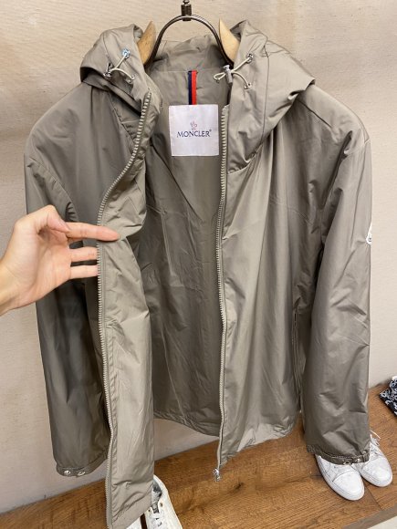 Moncler - Мужская куртка парка DZ_2409MO4 Moncler - Мужская куртка парка DZ_2409MO4