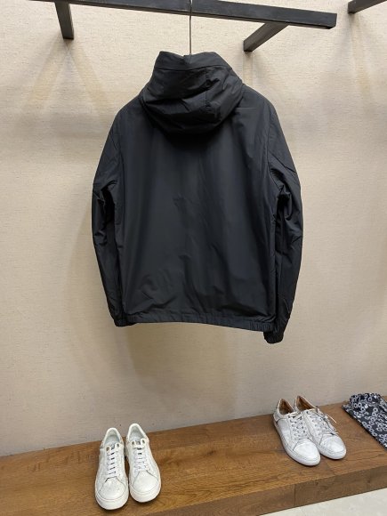 Moncler - Мужская куртка парка DZ_2409MO4 Moncler - Мужская куртка парка DZ_2409MO4