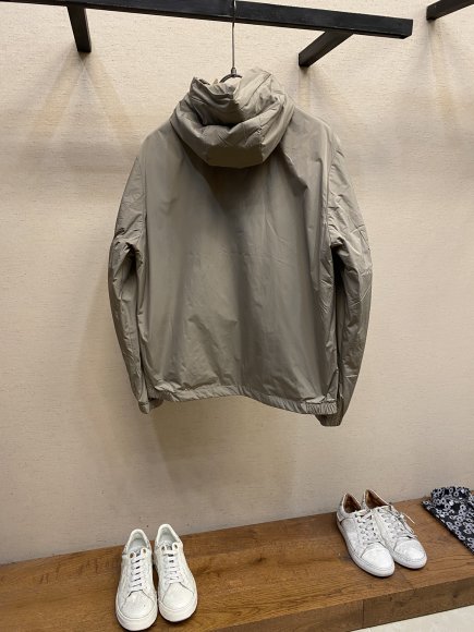 Moncler - Мужская куртка парка DZ_2409MO4 Moncler - Мужская куртка парка DZ_2409MO4